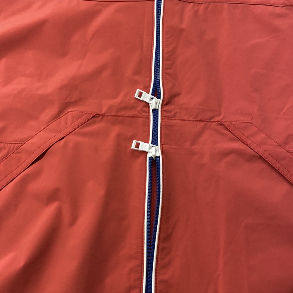 Peter Millar golf/sailing vest. Wind & waterproof. Brand new with tags. - Picture 4 of 7